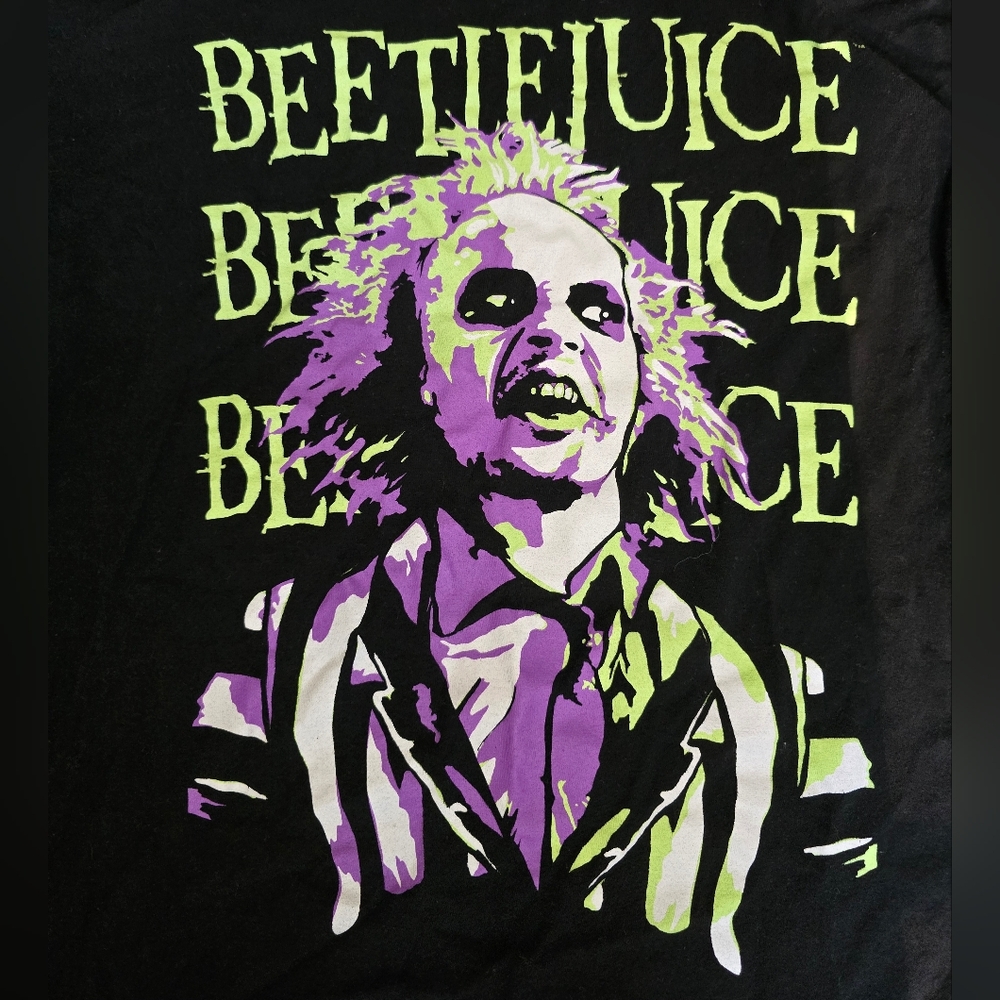 Beetlejuice Graphic T-Shirt - Picture 3 of 4
